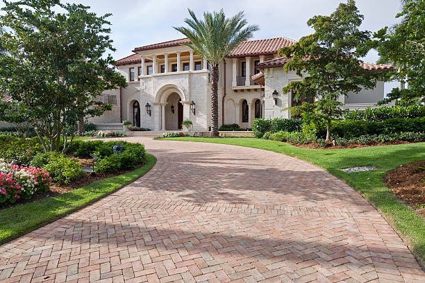 Best Interlocking Driveway Pavers  in Midway, KY